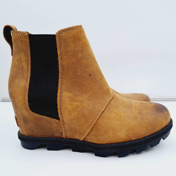 Sorel Lea-Joan of Artic ™ Wedge Chelsea Bootie 7.5 - Picture 2 of 9